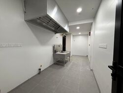 Yio Chu Kang Road (D19), Retail #605899101